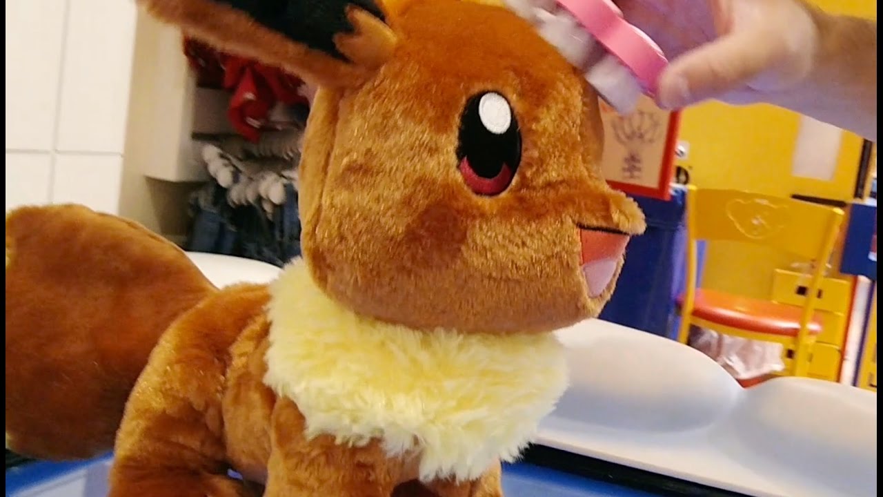 Pokemon Go! Catching the Build-A-Bear Plush Eevee at the mall!  #pokemongo