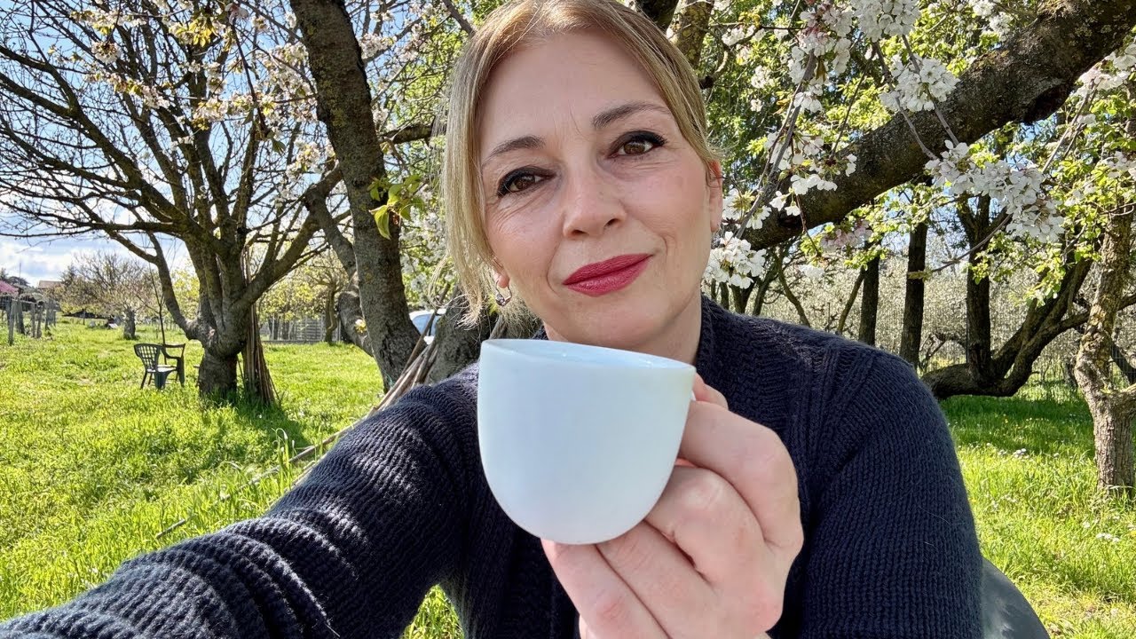 Кафе на живо в зеленчуковата градина