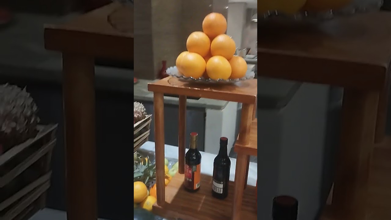  হোটেল লে মেরিডিয়ান, বুফে ডিনার উইথ কলিগ