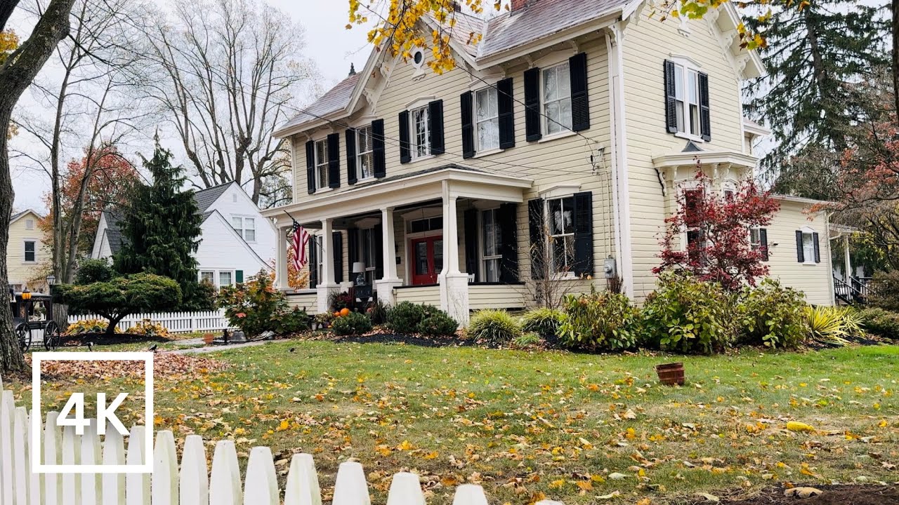 4K Autumn Walk through Zelienople, PA