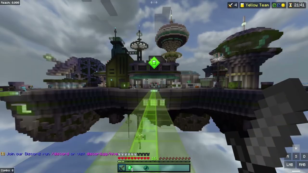 I tried Cosmic Clash in Hive Bedwars