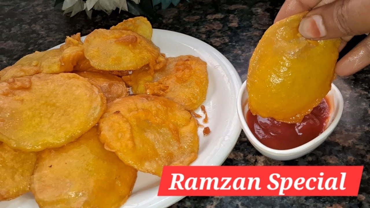 Ramzan Special Recipi/ Plan Aloo Ke Crispy Pakode/आलू पकौड़ी रेसिपी / Bhut hi Testy New Recipi 2026 