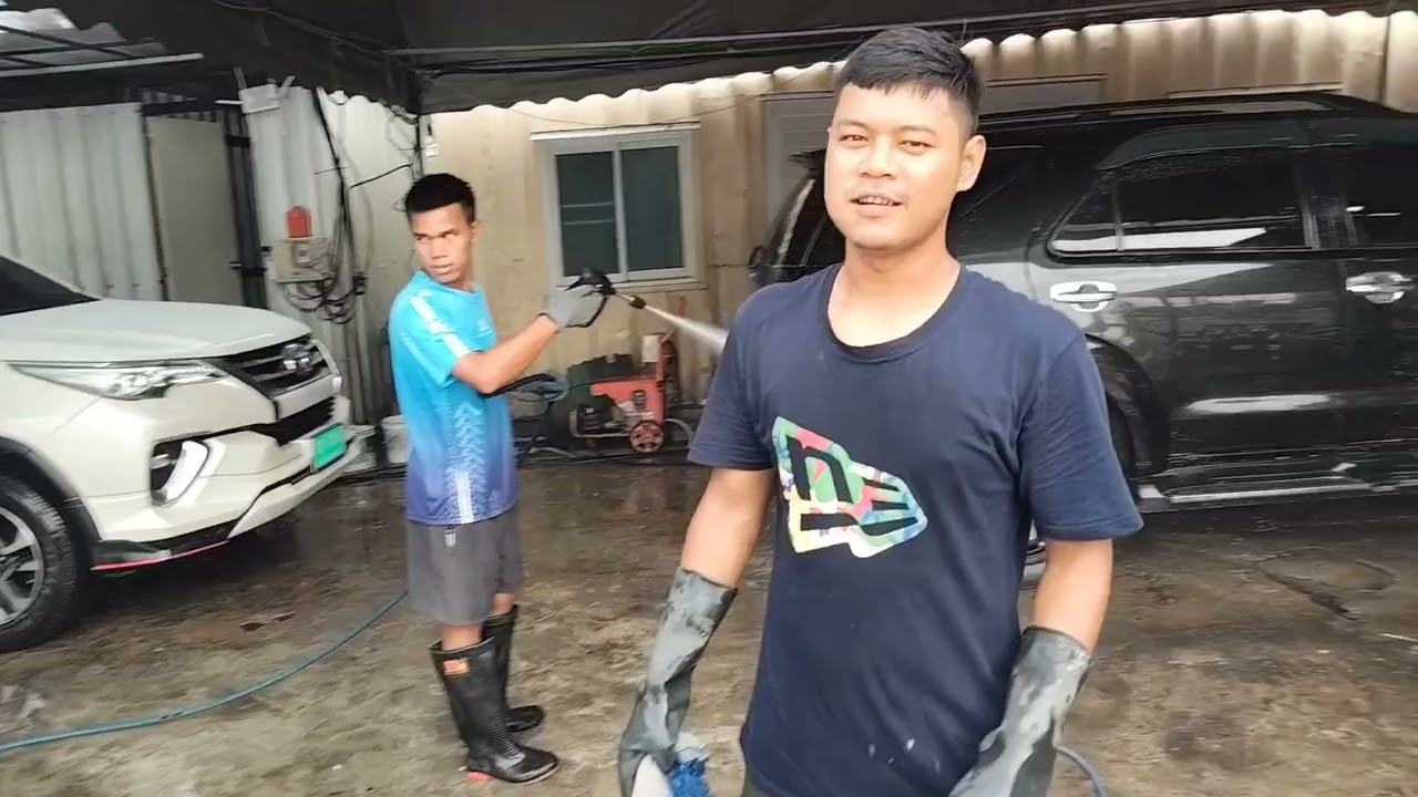 Meine neueste Entdeckung in Pattaya - Vollautomatische Waschstraße auf der Darkside