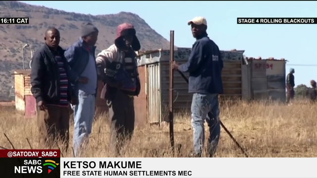 Botshabelo residents build shacks on vacant land