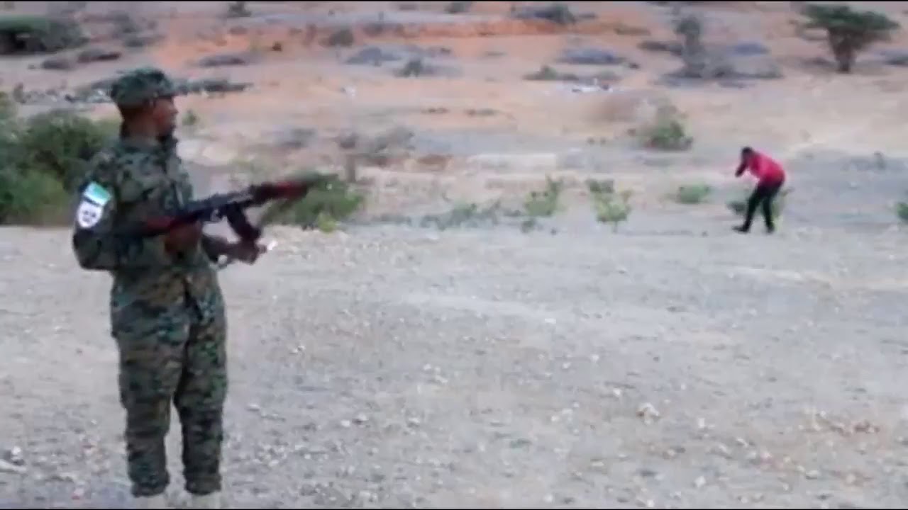 askari ciidmaada jubbaland ah o sameynayo fal aad u naxdin badan