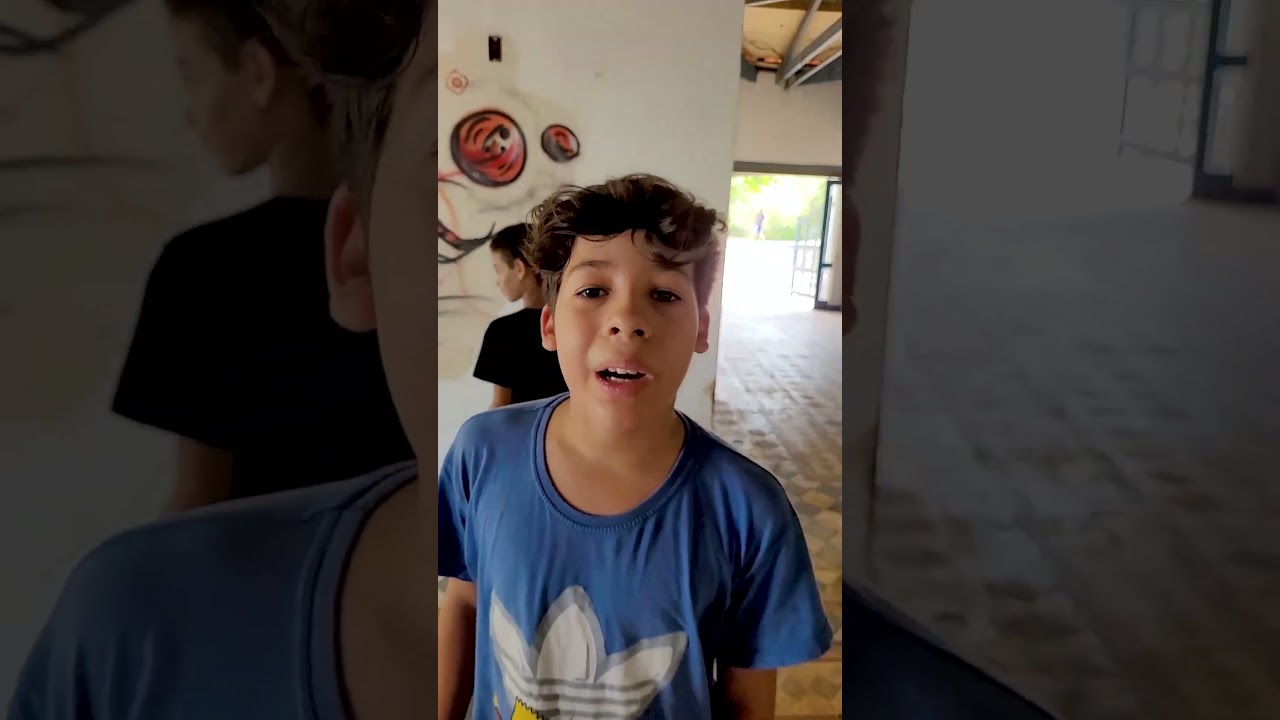Olliver tem Vontade de Aprender Parkour