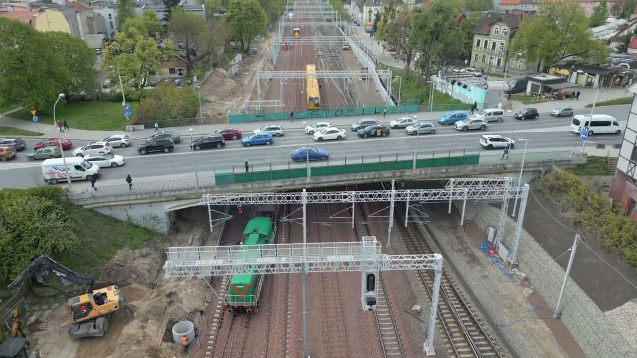 Olsztyn - ul. Kolejowa i okolica, trakcja kolejowa pkp . 4K dron dji mini 3 pro.