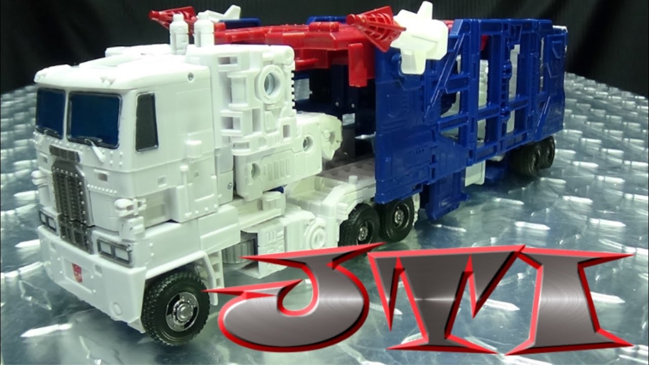 JUST TRANSFORM IT!: Kingdom Leader Ultra Magnus