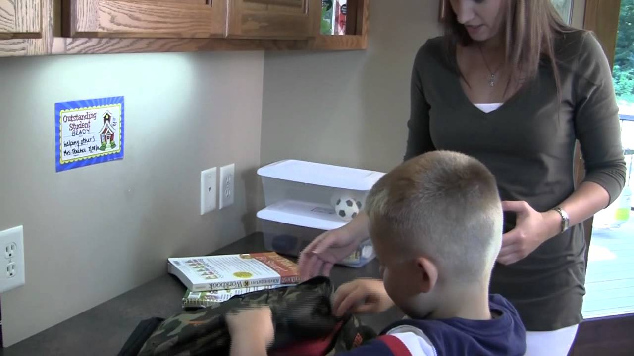 Creating A Homework Station For Your Child | Smead 2-Minute Tips