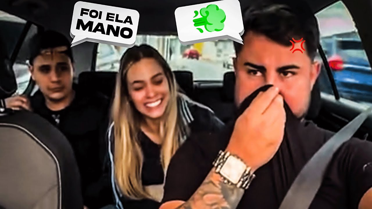 Abuu solta uma bufa no carro e bota a culpa na mulher😂
