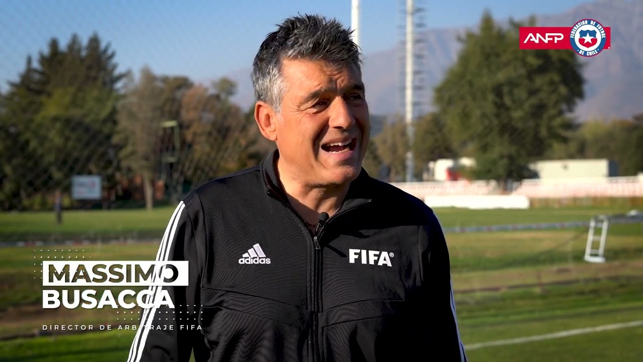 Massimo Busacca analiza el 'Curso Regional para Instructores de FIFA Futuro III'