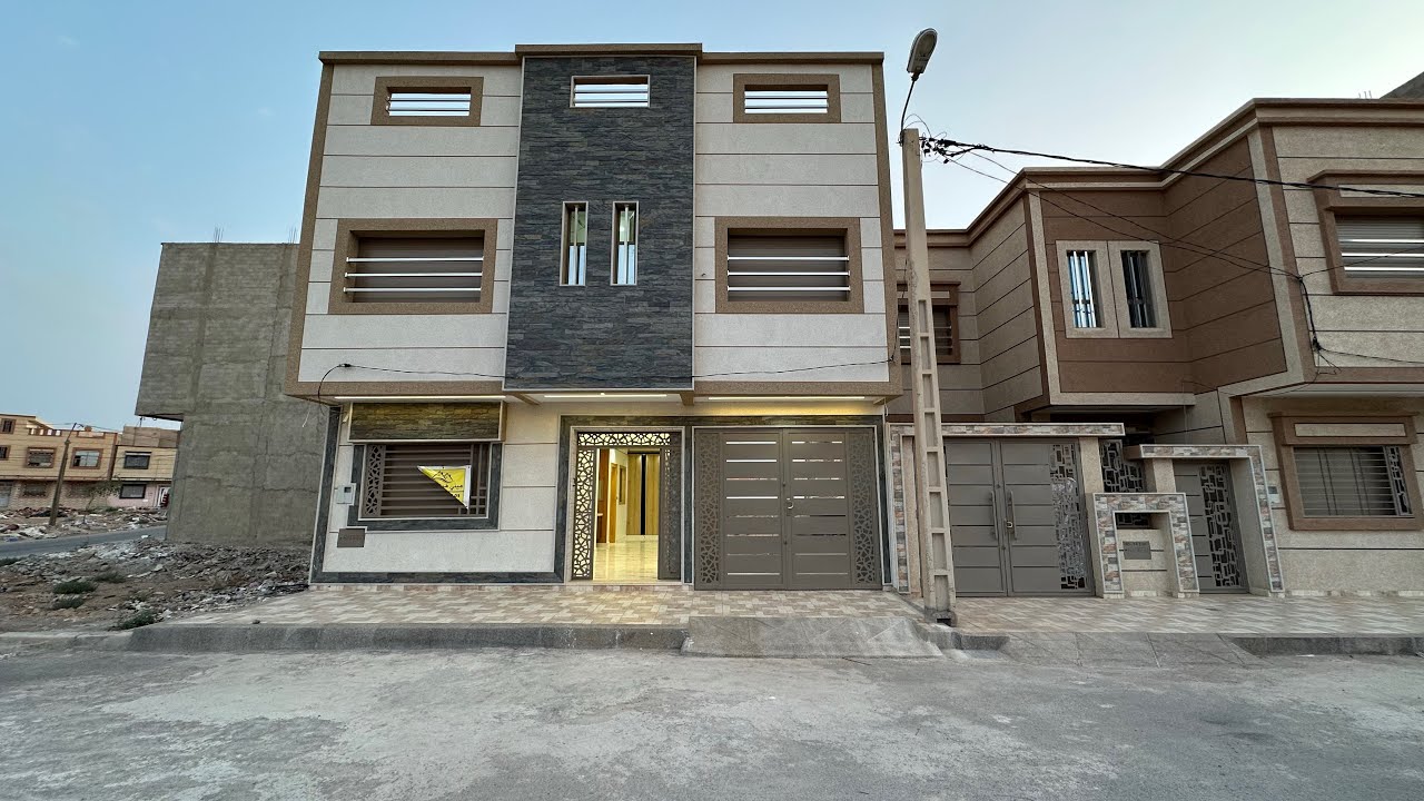 منزل للبيع حي الانوار لازاري 105 مليون 0666735256