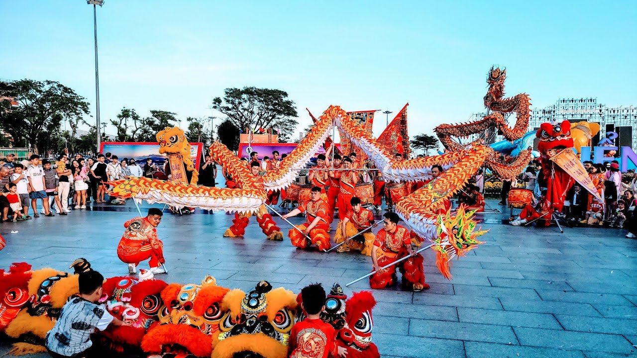 Múa Rồng mừng năm mới 2026