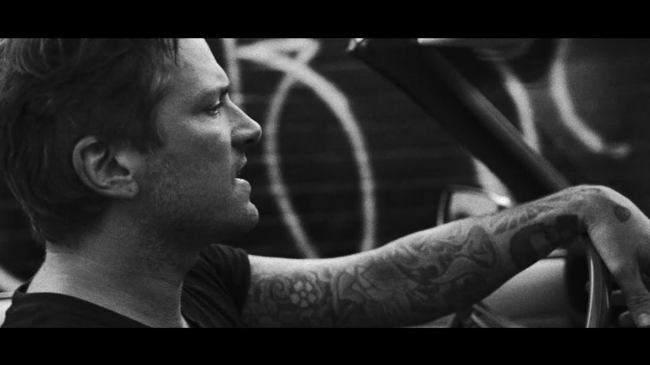 Butch Walker - East Coast Girl [OFFICIAL VIDEO]