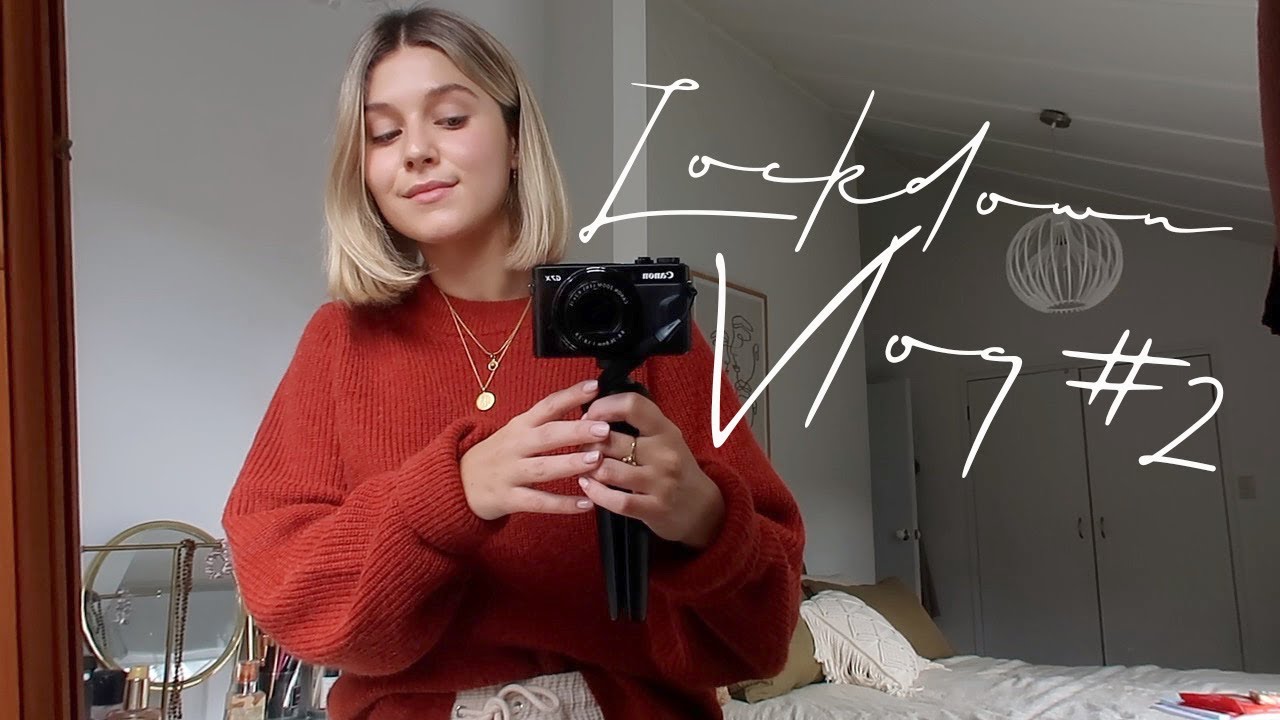 Isolation Vlog #2: Homemade pesto, baking cookies & WFH makeup | Ash Owens