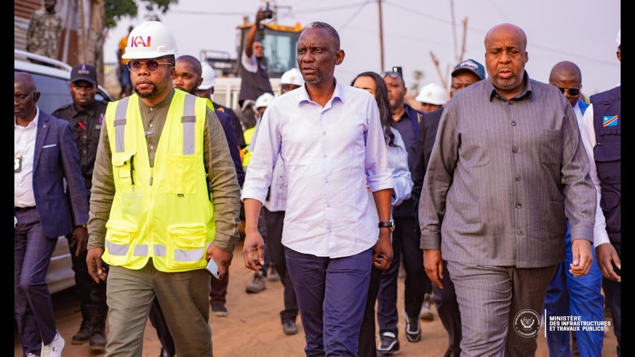 KINSHASA: BA PILONNES YA SNEL NA MITENDI EN FIN EKO ZALA SAUVÉ NA MISALA OFFICE DES ROUTES AZO SALA