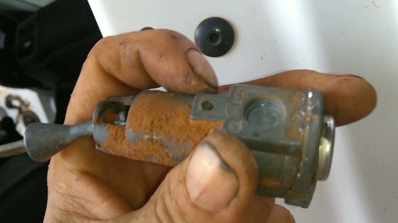 Como remover o miolo da porta do UP