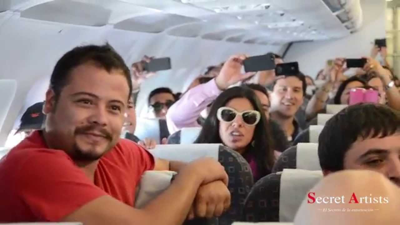FLASH MOB OPERA SKY AIRLINE CHILE 2014 - SECRET ARTISTS