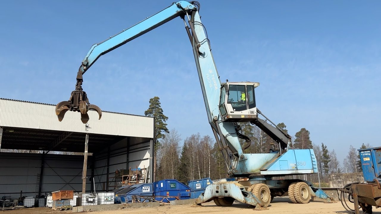 Köp Materialhanterare Terex - Fuchs MHL 350 - Med gripklo på Klaravik