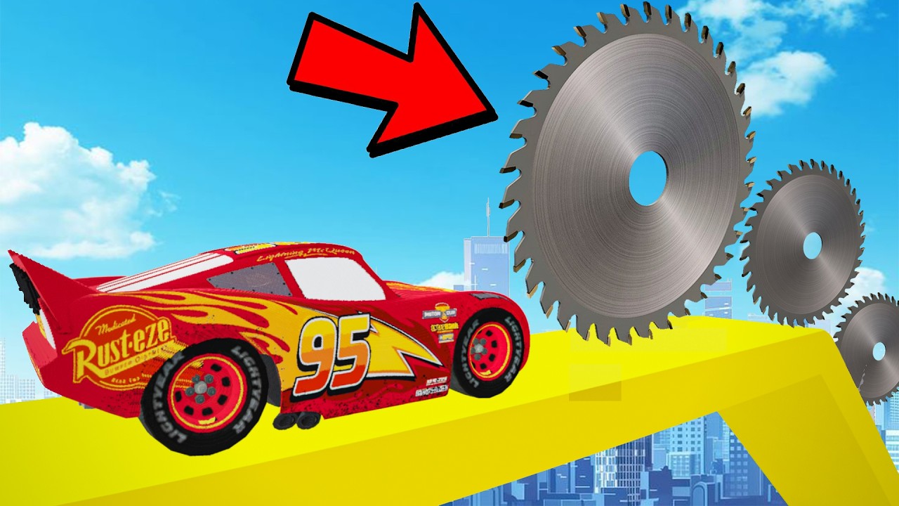Ligtning McQueen Cars vs Sharp Saw Blade in Teardown
