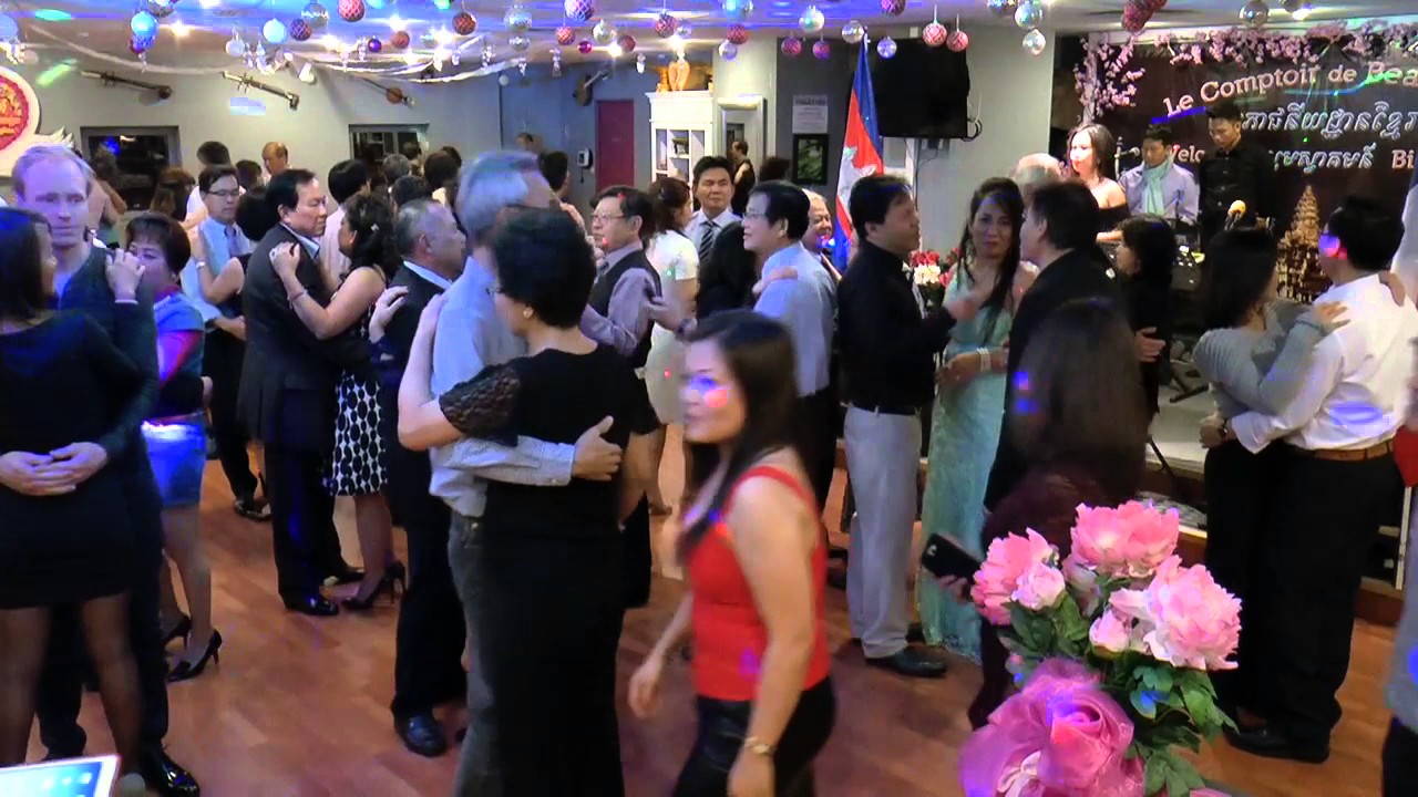 Soirée dansante Khmer អូនសែននឹក