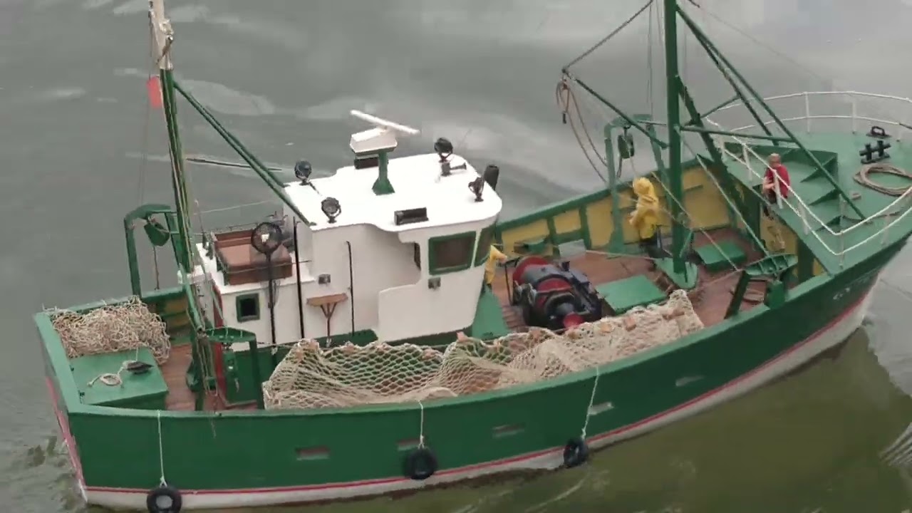 Le chalutier Saint-Germain de Patrick - NaviParis 2023 RC Offshore Club de Paris