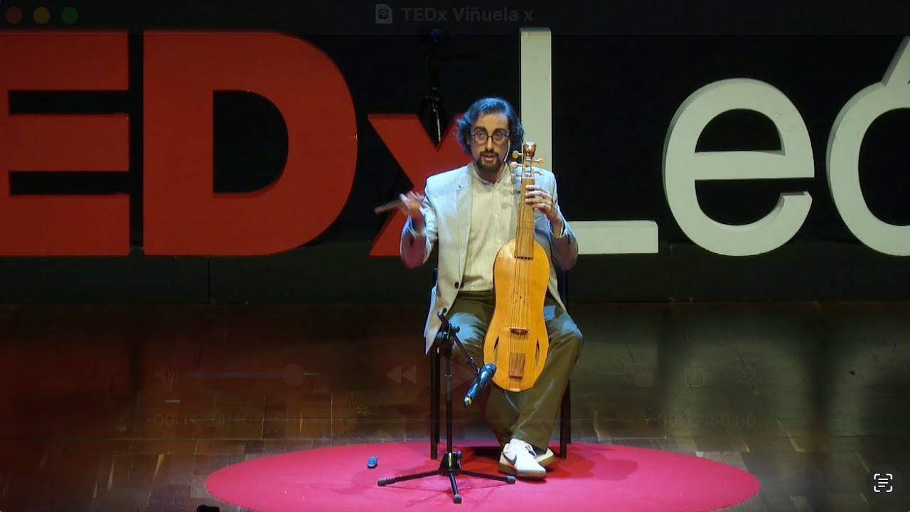 El futuro está en el pasado. Música, patrimonio y educación | Miguel Angel Viñuela | TEDxLeon