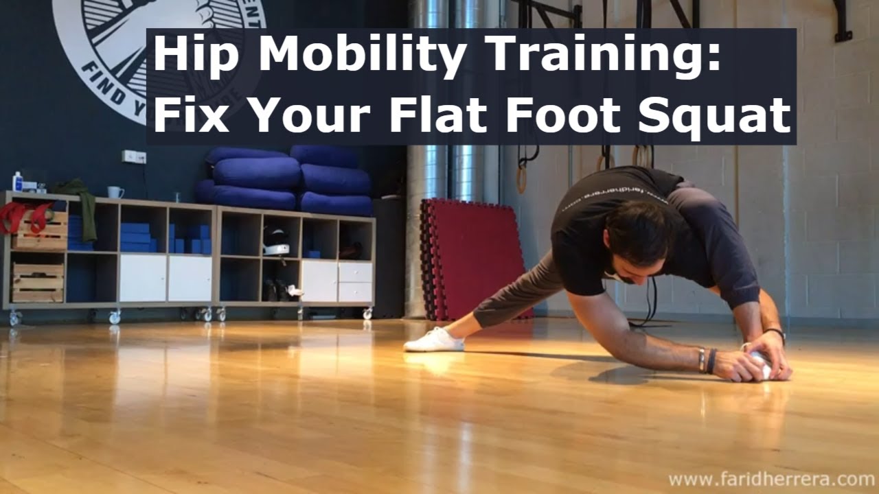 Mobility: Fix your flat foot squat with Farid Herrera