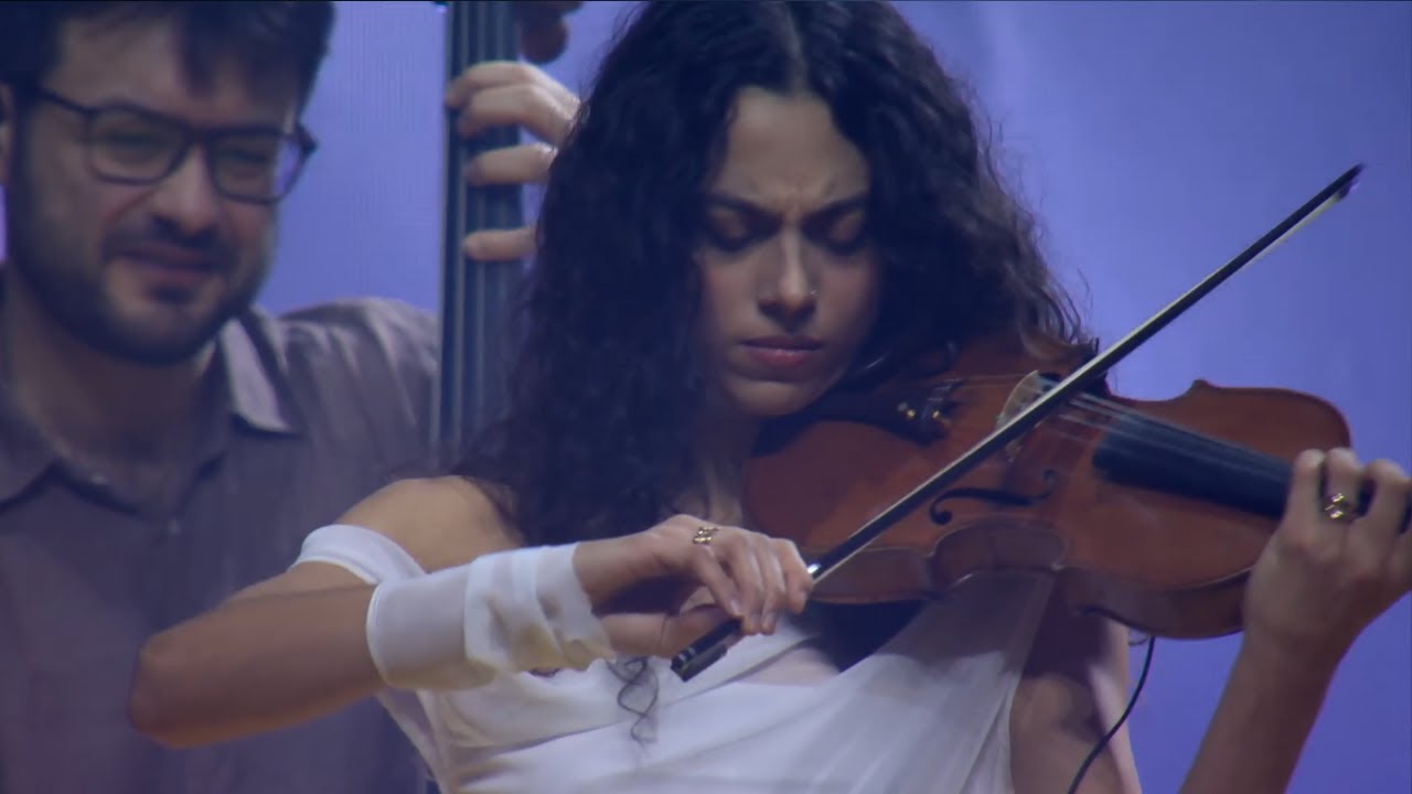 LAURA PACIOS | CONCERT-MANIFEST X PALESTINA