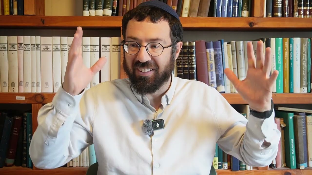 הרב אלחנן ניר: 