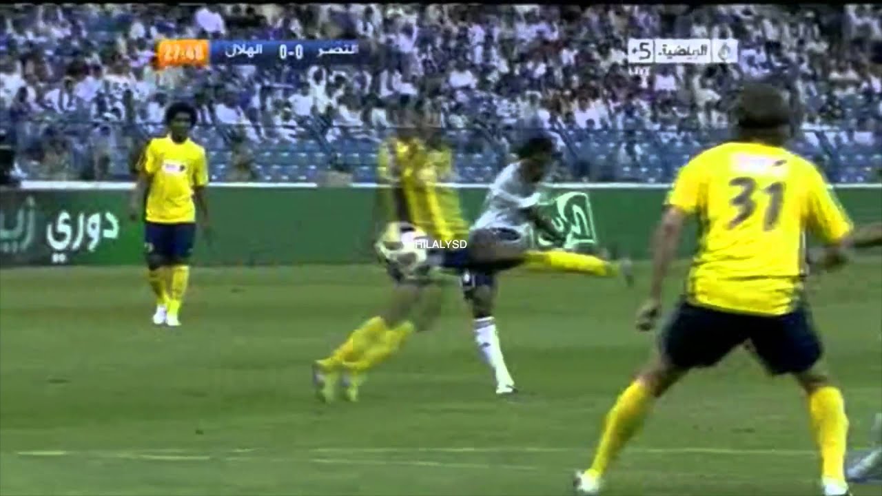 نواف العابد 2010-2011