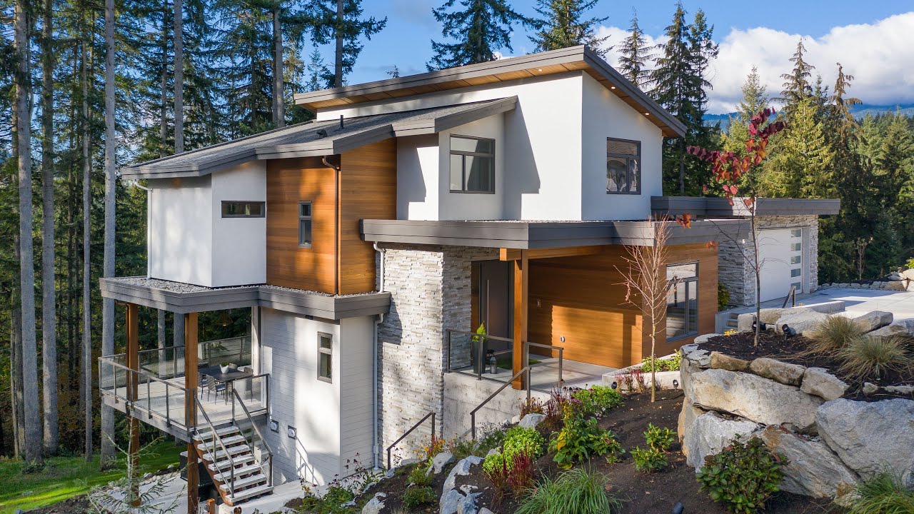 Contemporary Mountain Home | New-Built Family Residence House Tour