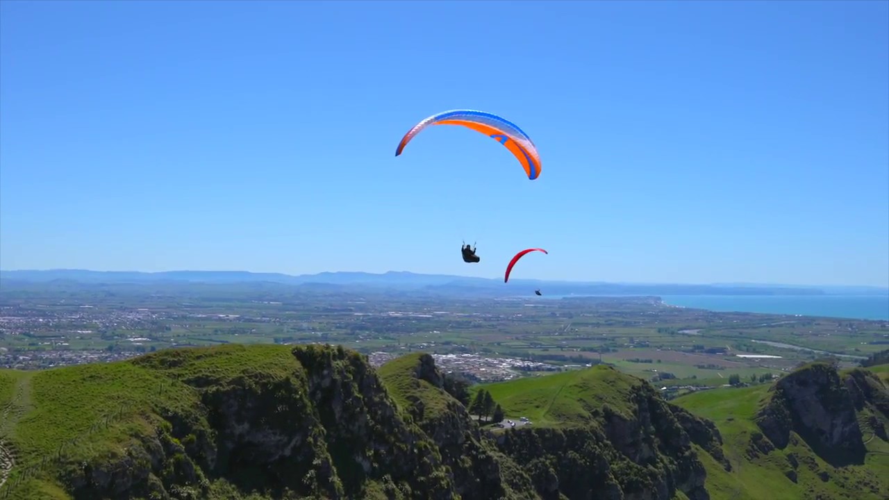 Te Mata Peak paragliding, Hawkes Bay, New Zealand