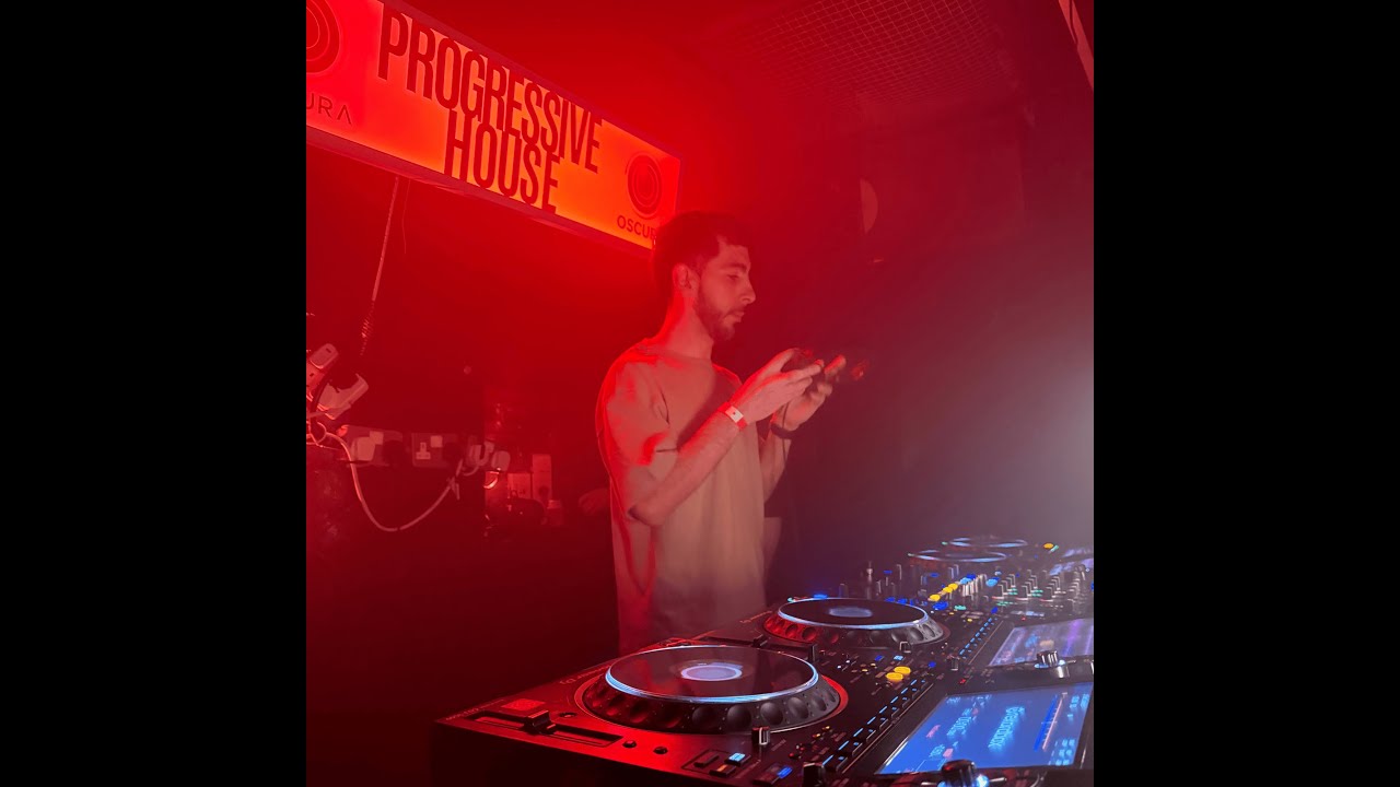 Claudio Cornejo of Analog Jungs | OSCURA | Manchester 8.11 - Maze28 and Analog Jungs Event