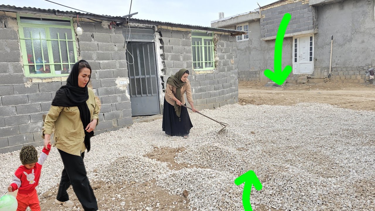 Cleaning the new yard of Parisa's house and peace after hardships