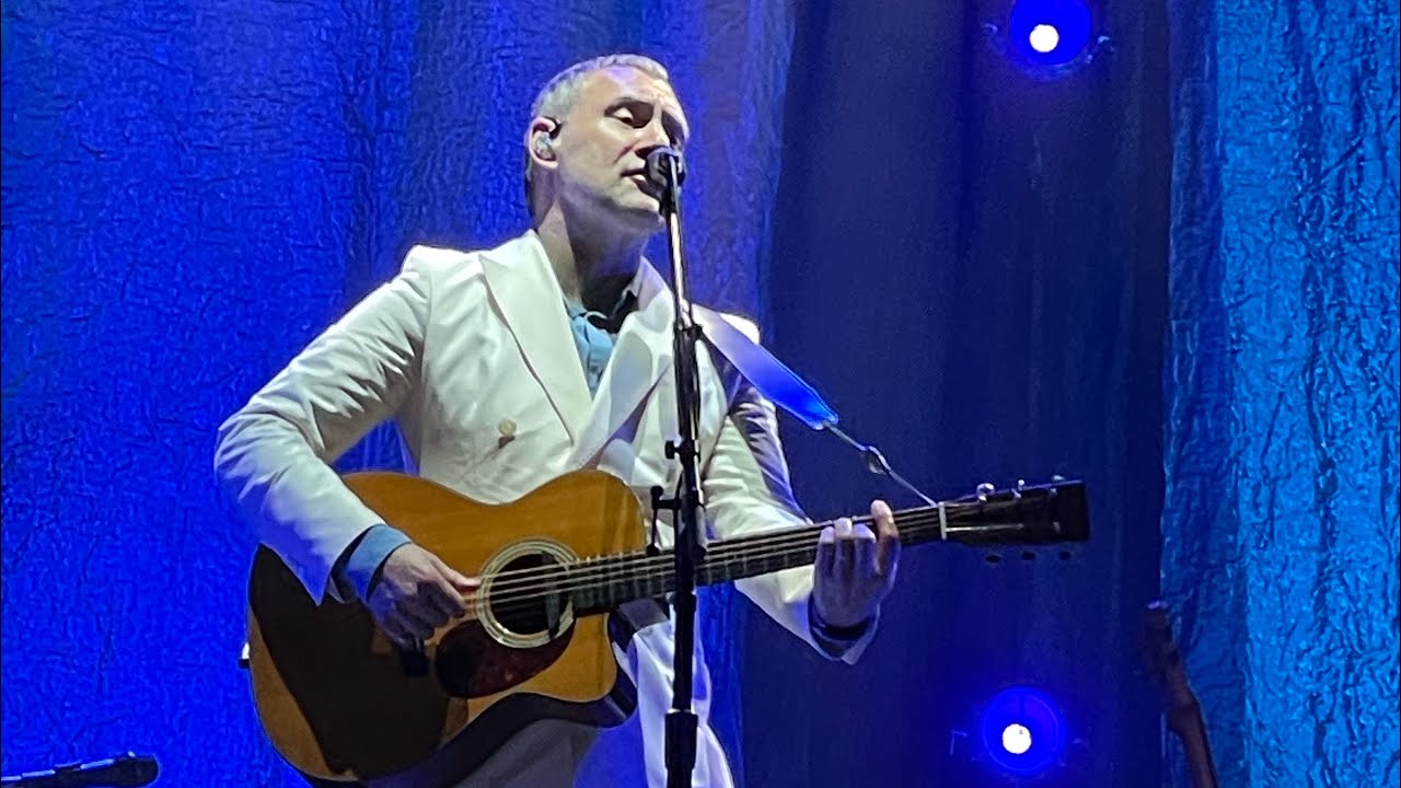 David Gray - BABYLON - 07/29/22 Live @ The Greek Theatre Berkeley, CA July 29, 2022 w/ Clune