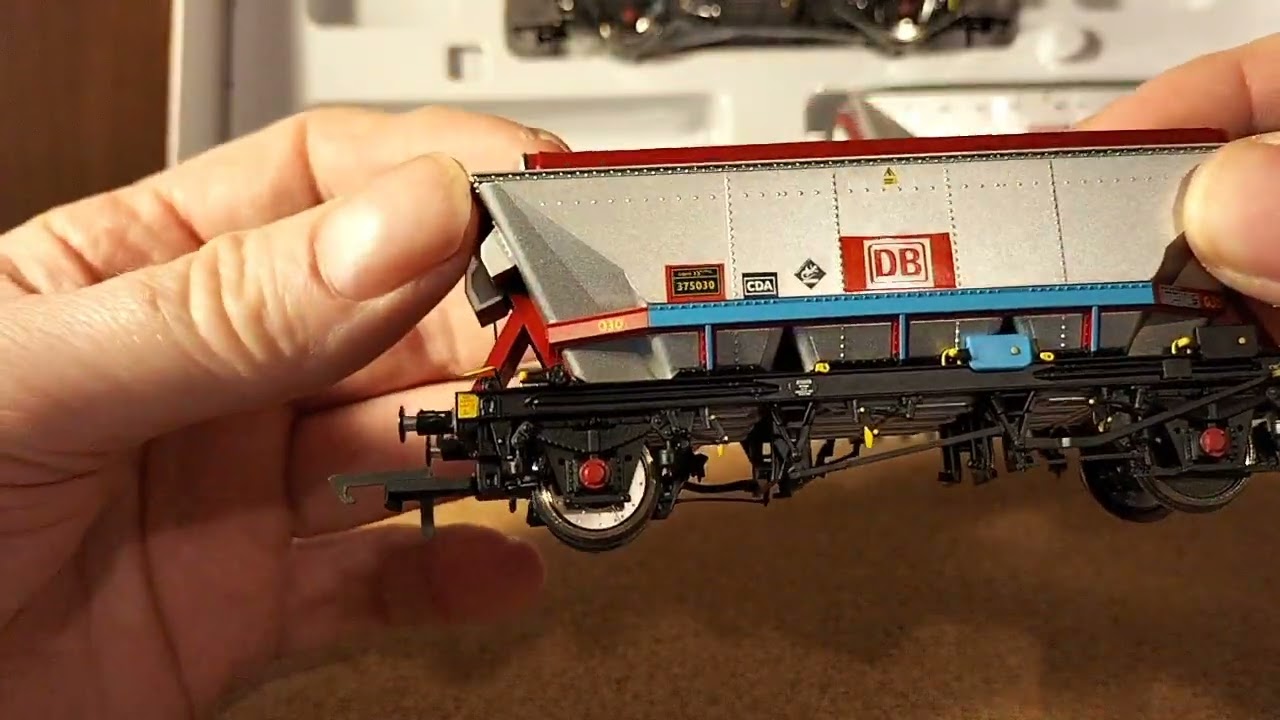 accurascale China clay wagons first look