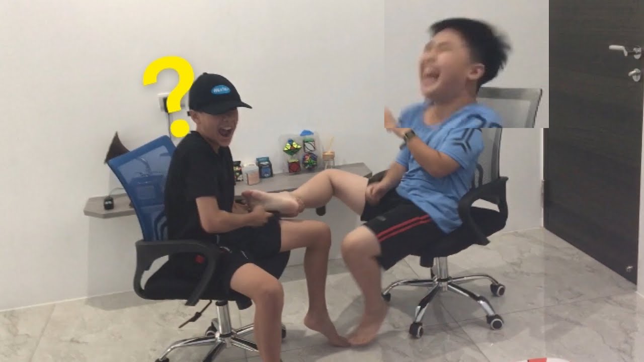 忍笑大挑戰搔腳底2+整人