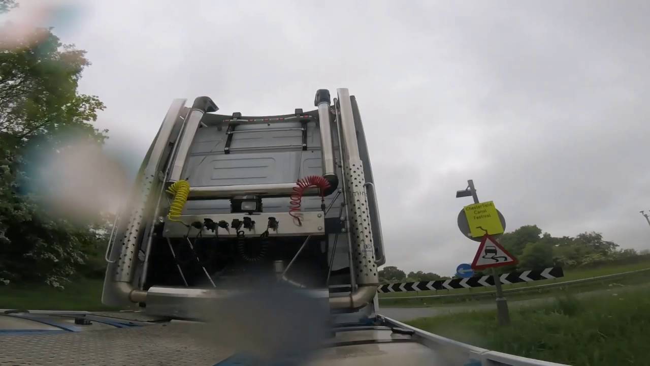 Mercedes-Benz Actros 550 V8