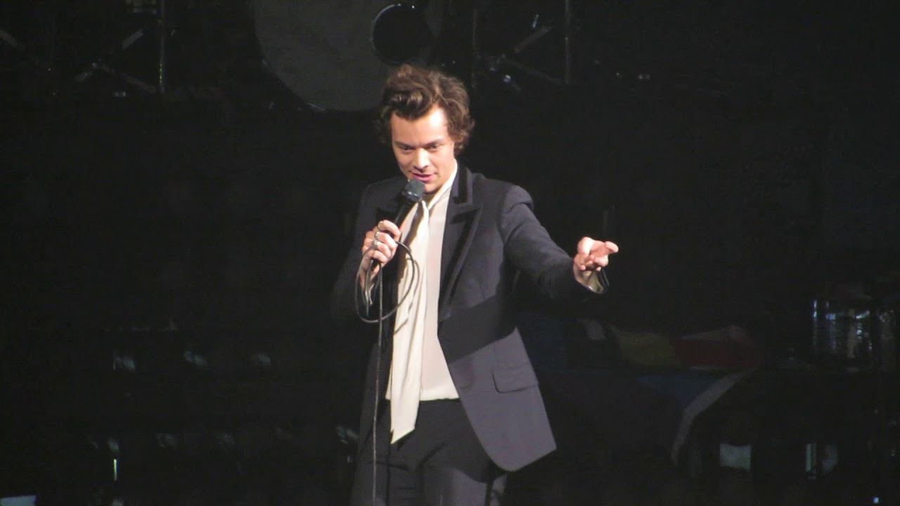 Harry Styles - What Makes You Beautiful - Indianapolis
