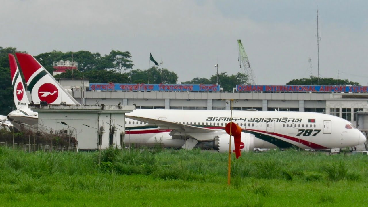 A Female Pilot of BG201 is Saying to Pilot of BG248, স্যার ভাবছিলাম আমি আগে যাবো, Oh! Sorry