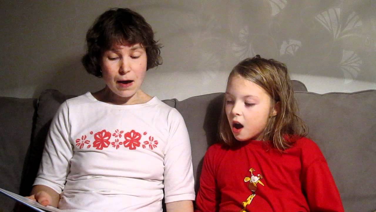 201112043 Joulu Maa on niin kaunis Sanna Milja 003