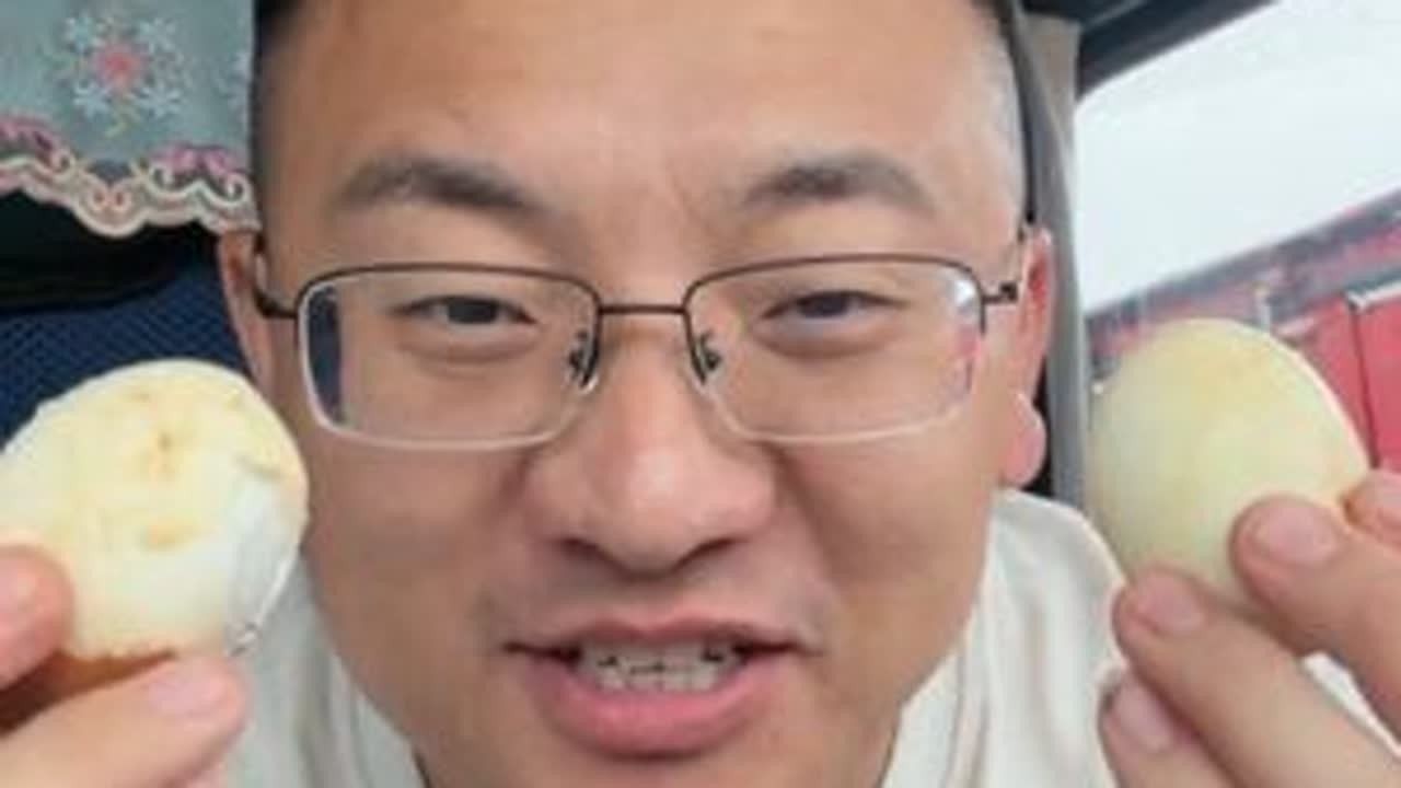 山东济南拉一车木门出发海南三亚，全程2700公里，用视频记录了过程#海南#长途驾驶#卡车夫妻日常 #记录真实生活