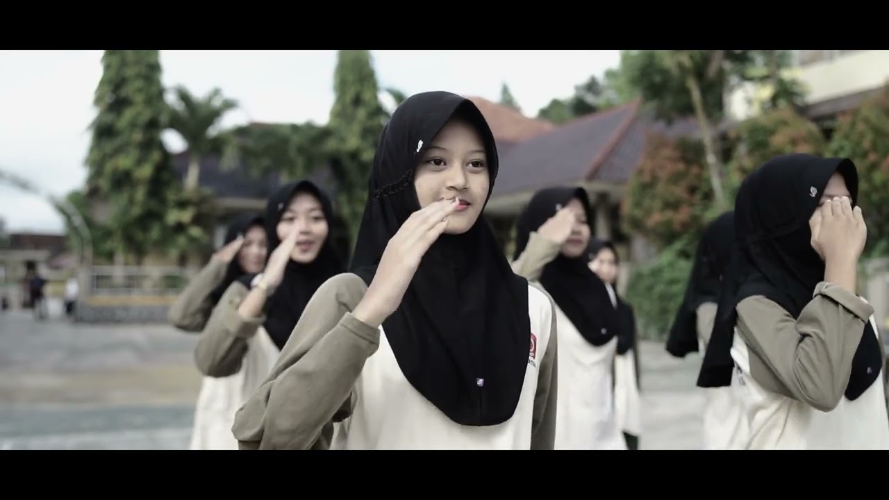 Persembahan Siswa/I IX Angkatan 2022-2025