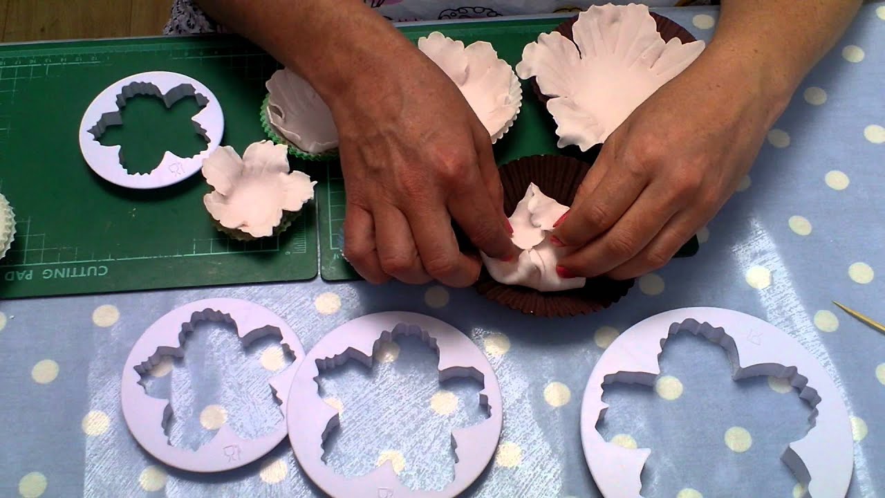 How to make an easy  Peony Flower by Le Beau Cake