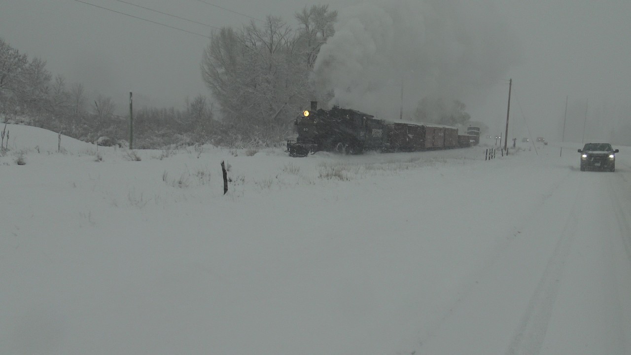 RGS 20 waddles up to Hermosa in some snow
