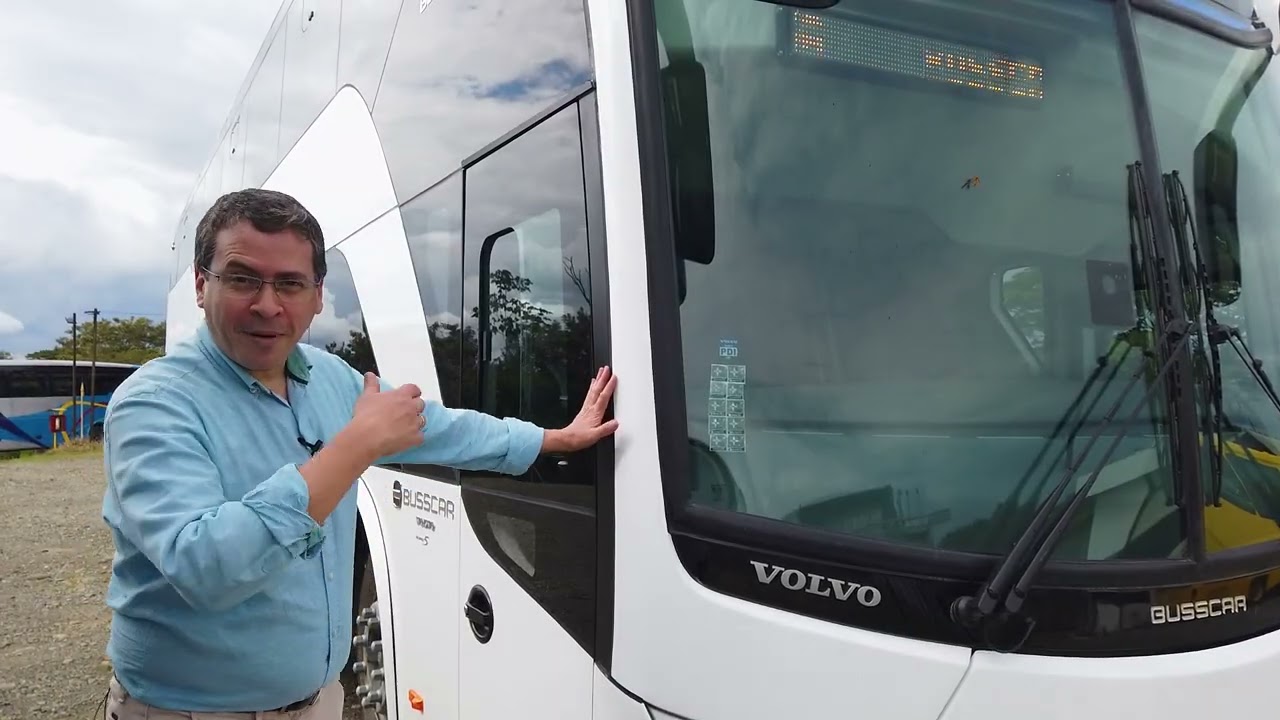Busscar Per&uacute; - Busstar DD S1