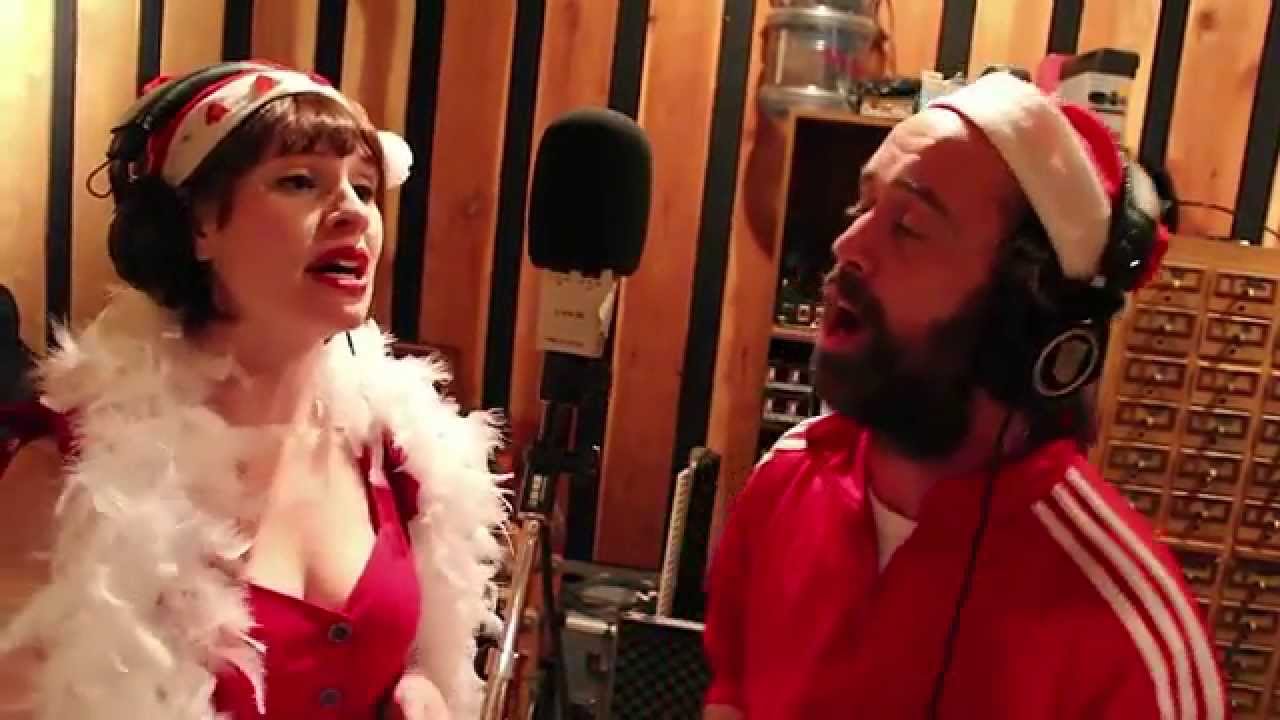 Skinny Lister & Beans On Toast 'This Christmas' (official video)