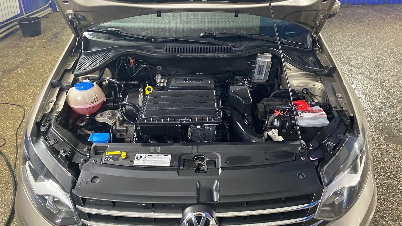 Volkswagen Polo. Мойка двигателя. Поэтапное описание. Премиум Мойка
