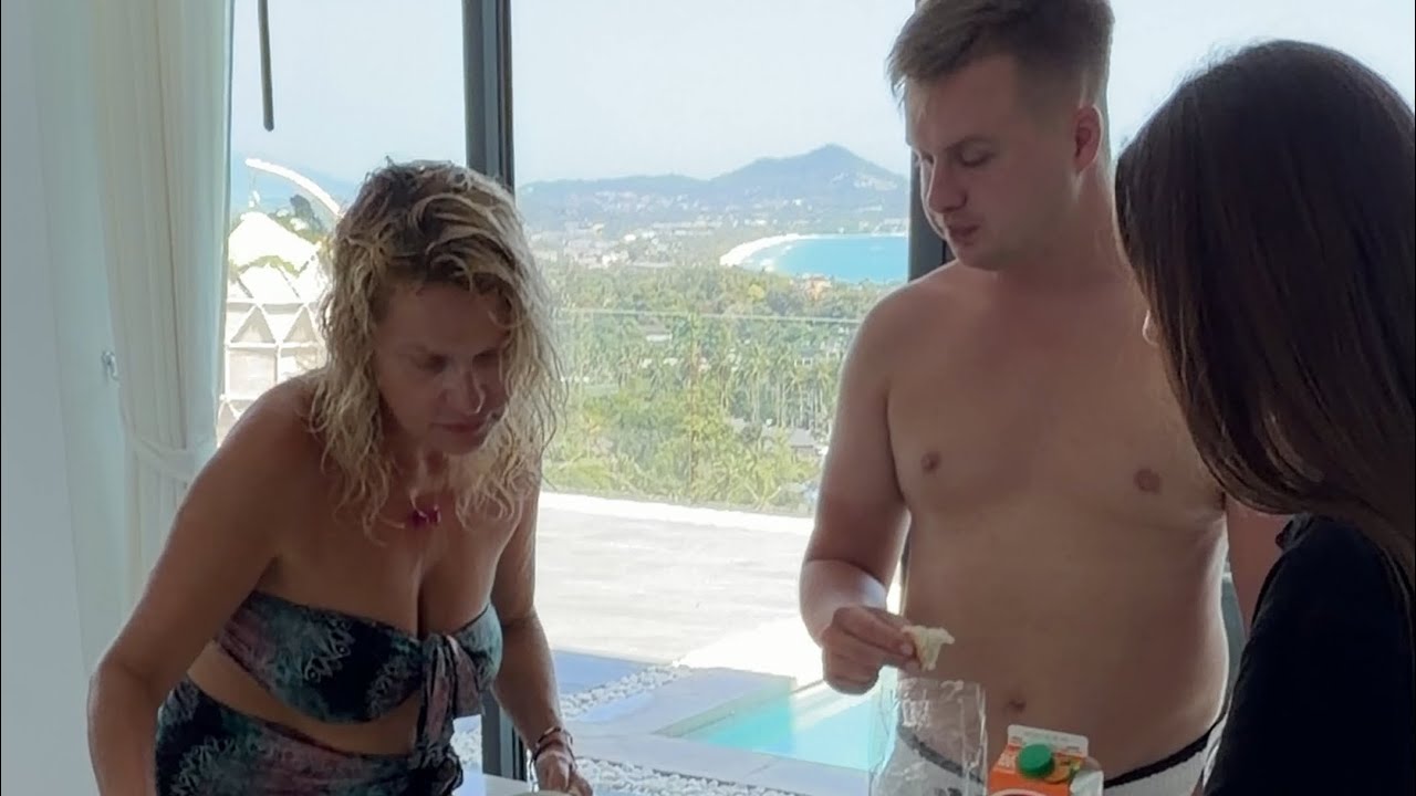 Śniadanie na stojąco na Koh Samui 